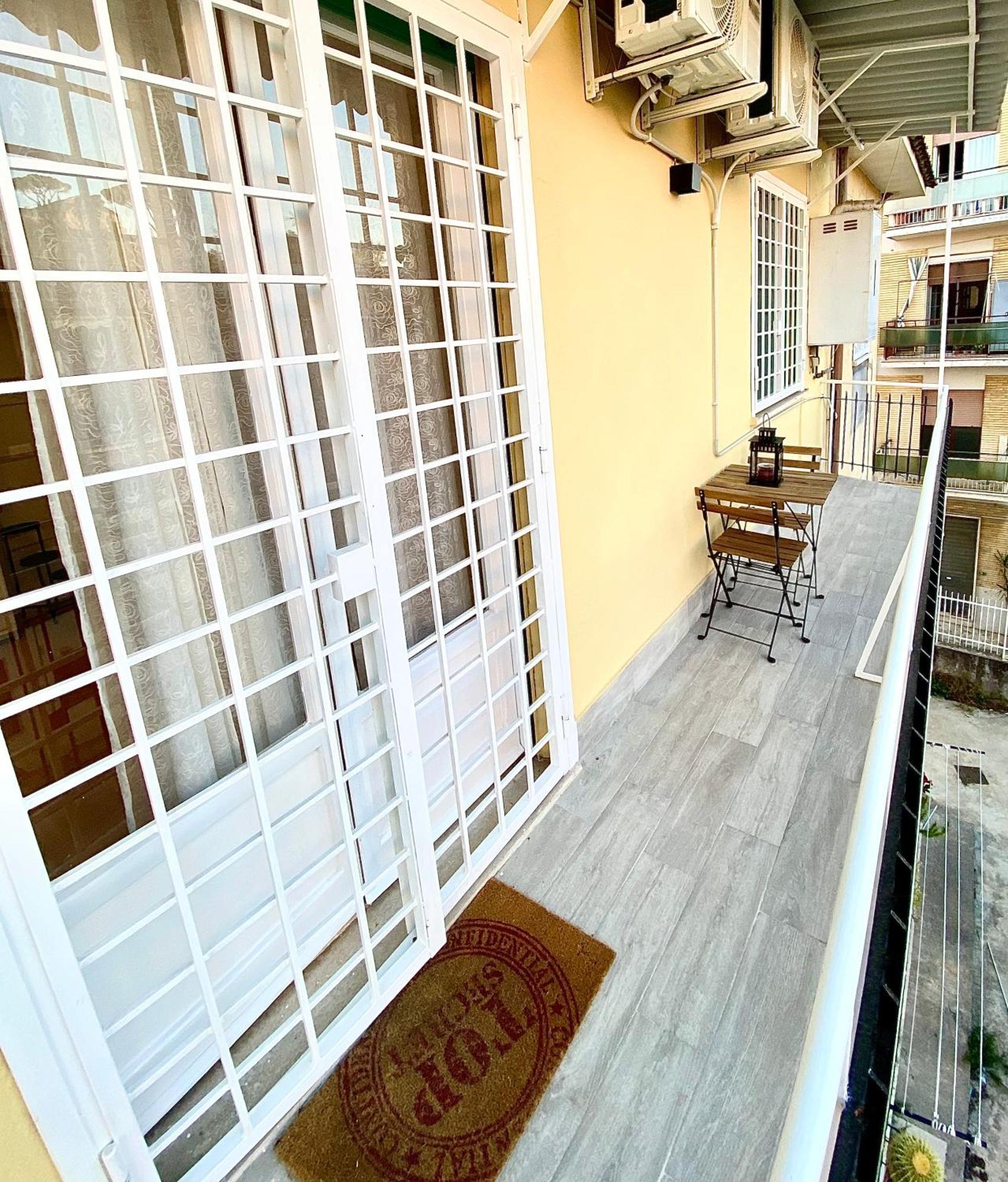 Capuanshome-Intero Appartamento Roma Esterno foto